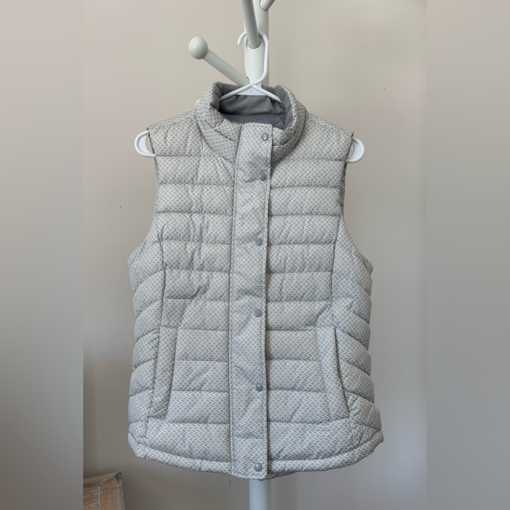 Gap Vest Size Medium
